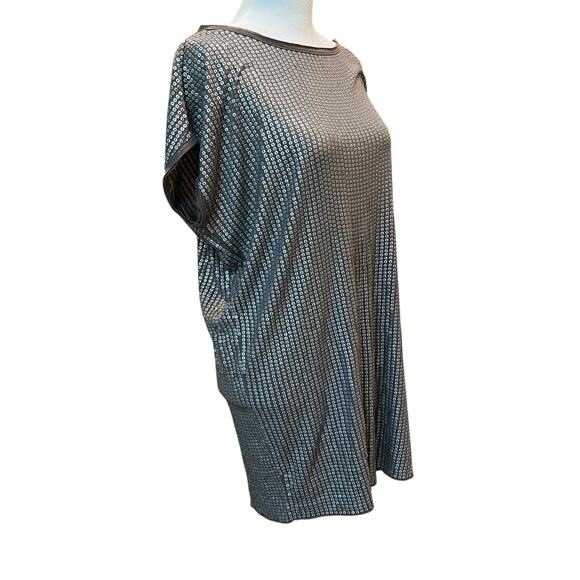 Vince Tunic Top Womens Medium Taupe Metallic Silver Sequins Short Sleeve Draped - Picture 2 of 11
